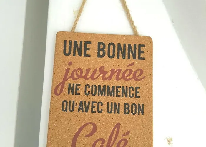 Apartment Type 2 Hypercentre 100 M De La Cabourg