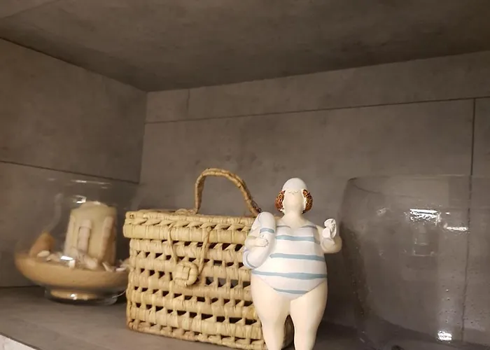 Type 2 Hypercentre 100 M De La * Cabourg